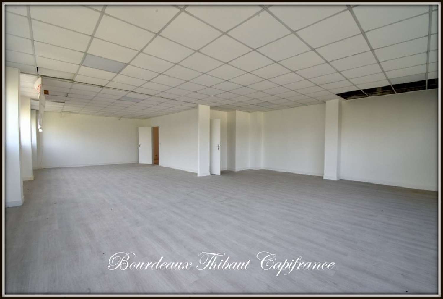  for sale office Trappes Yvelines 2