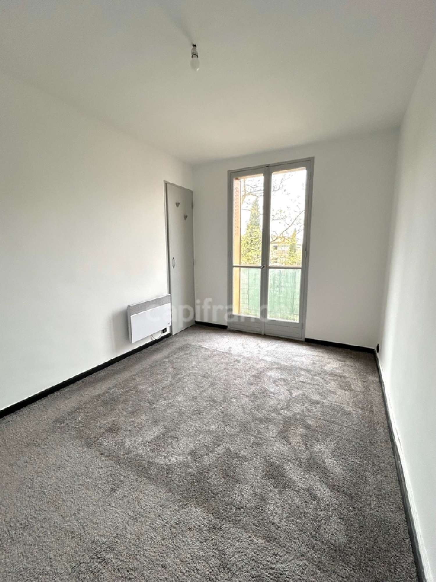  à vendre appartement Aix-en-Provence Bouches-du-Rhône 3