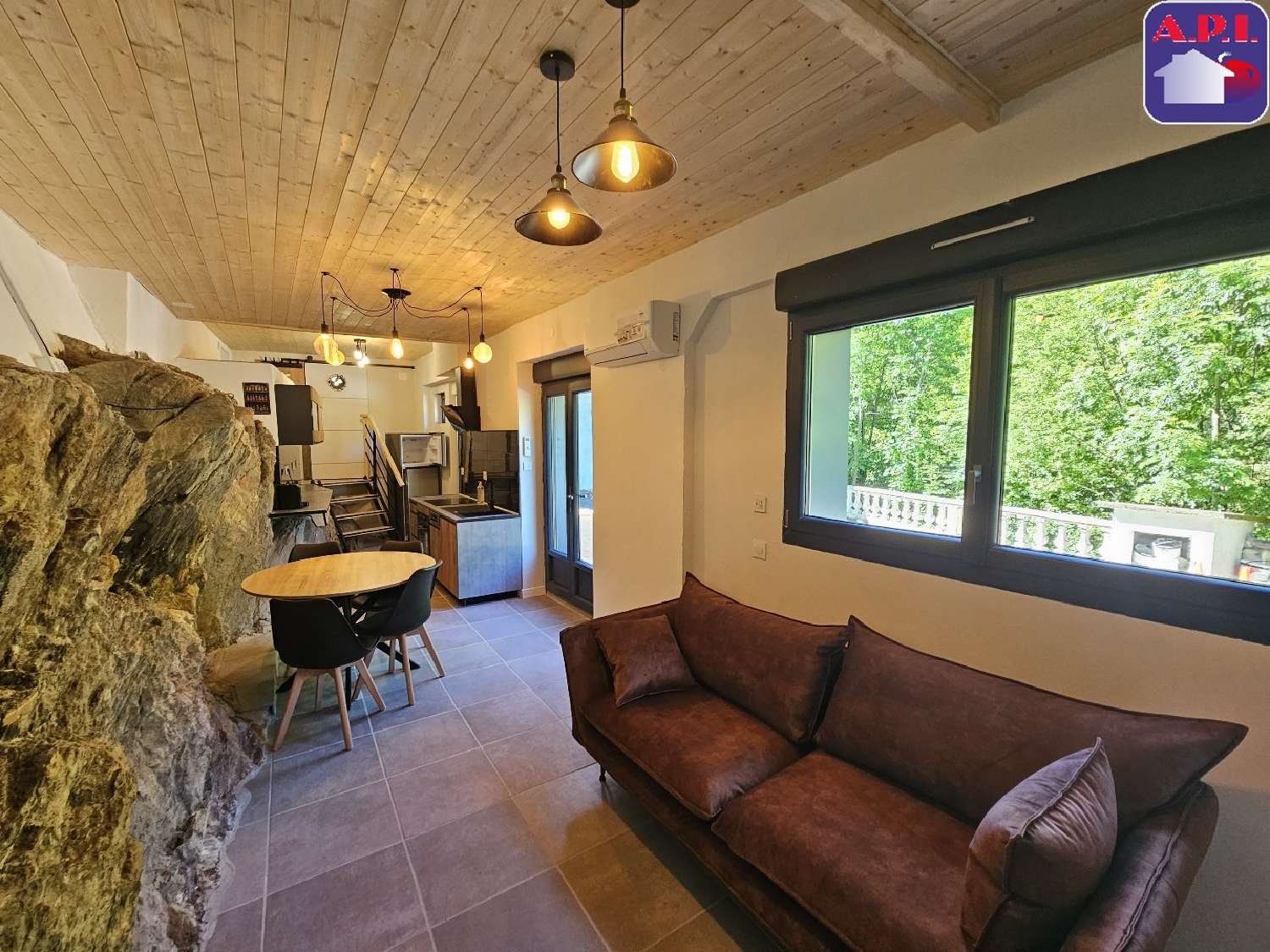  à vendre appartement Ax-les-Thermes Ariège 2