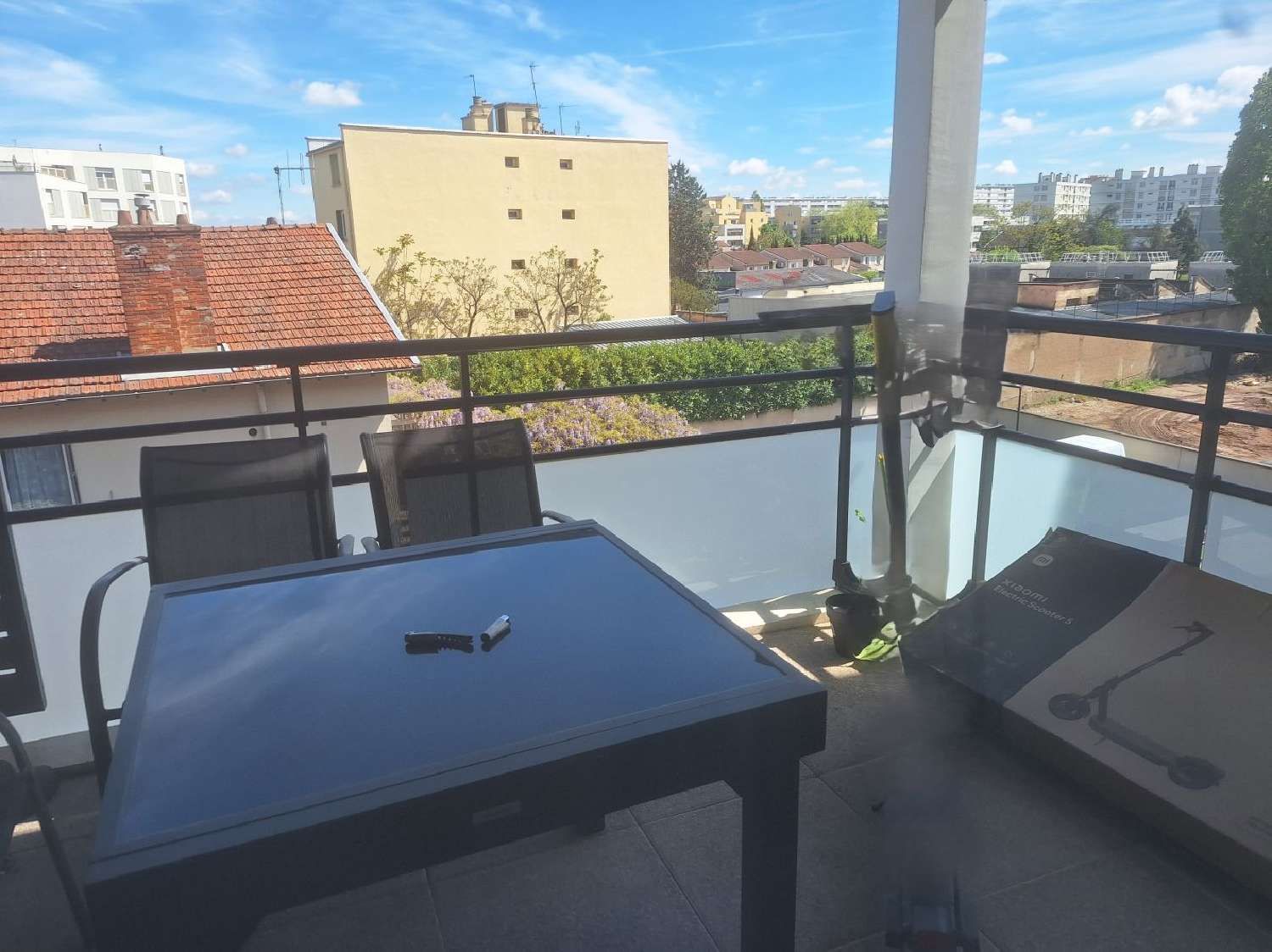  te koop appartement Bron Rhône 3