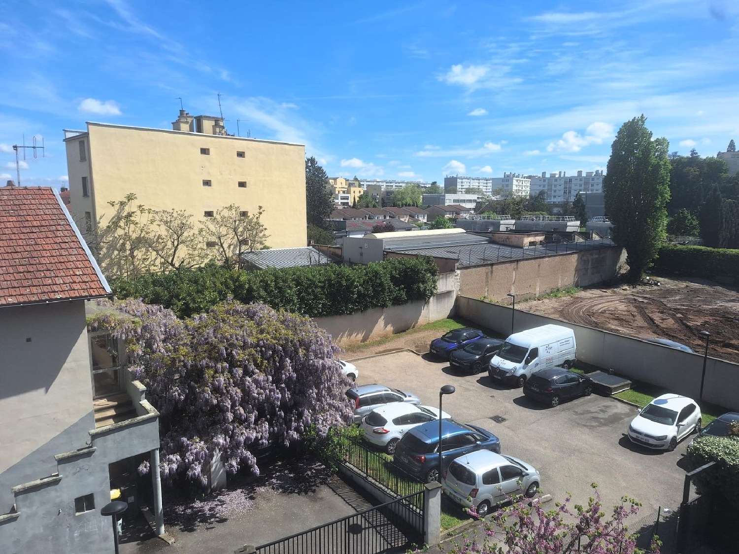  te koop appartement Bron Rhône 4