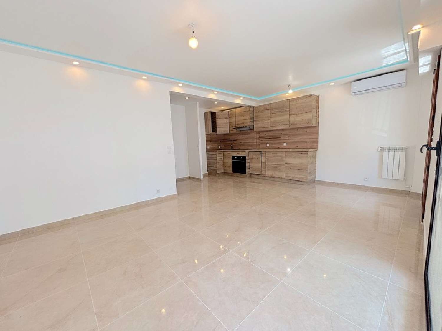  à vendre appartement Cannes La Bocca Alpes-Maritimes 2