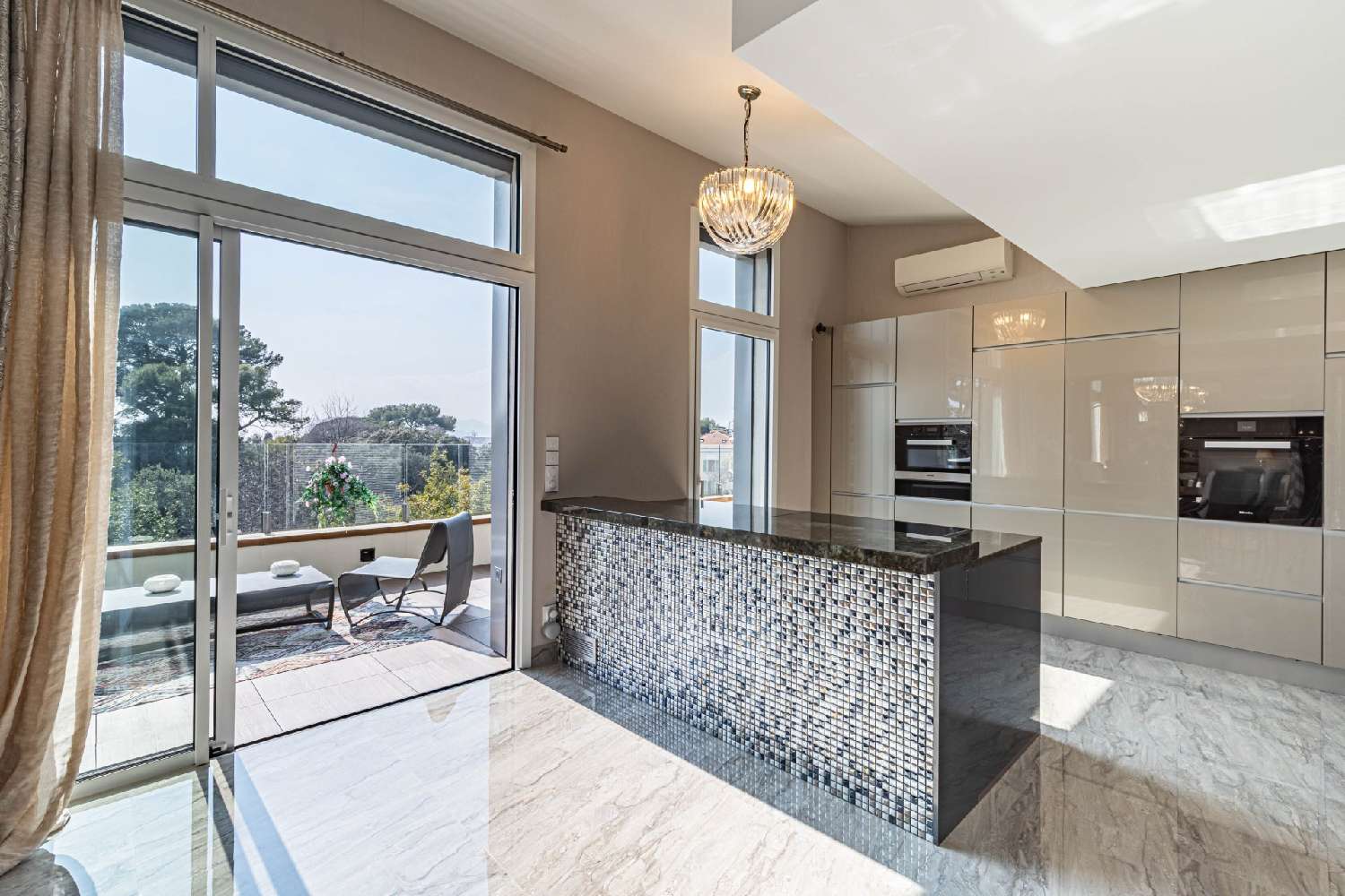  te koop appartement Cannes Alpes-Maritimes 5