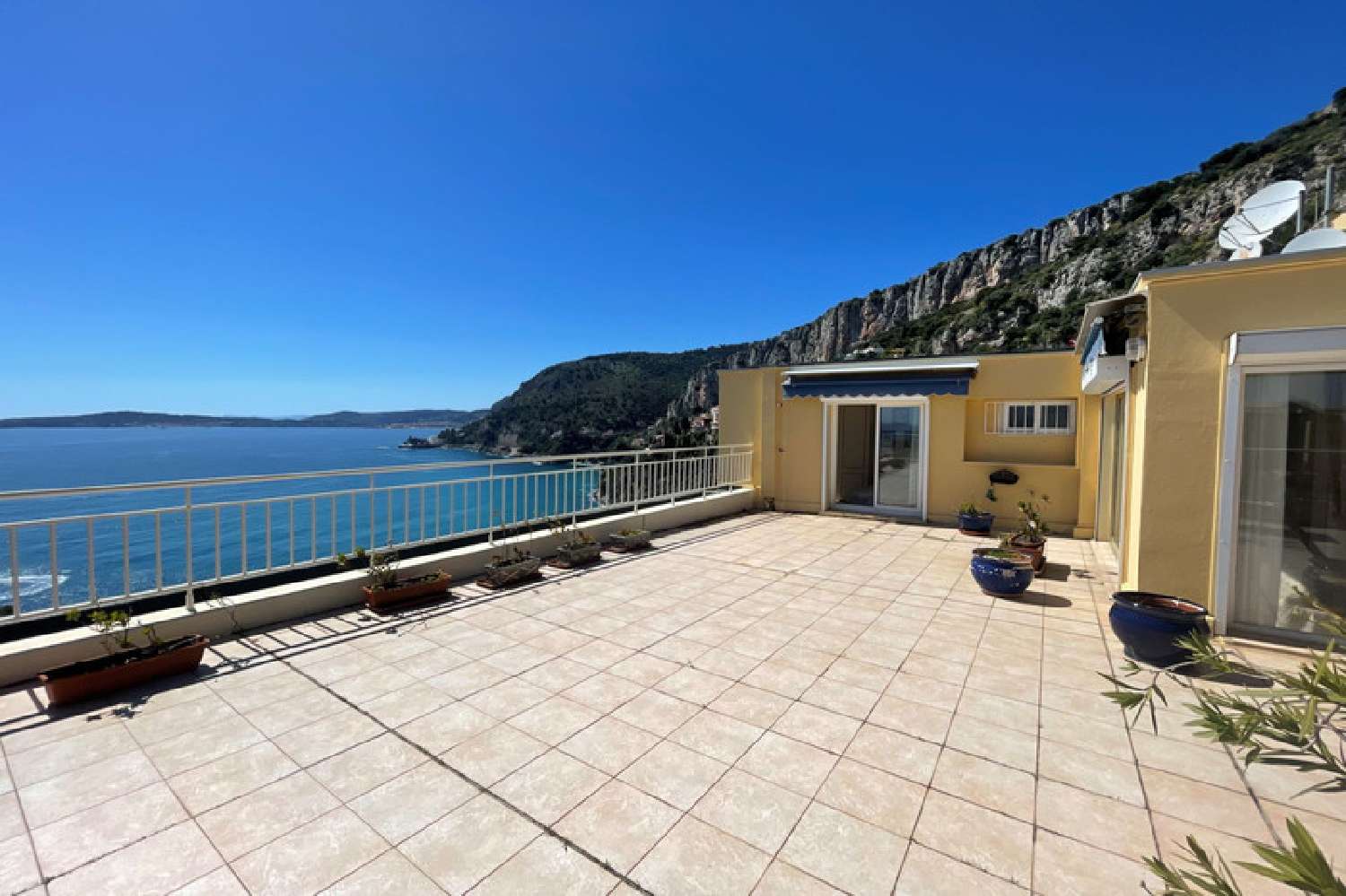  à vendre appartement Cap-d'Ail Alpes-Maritimes 2