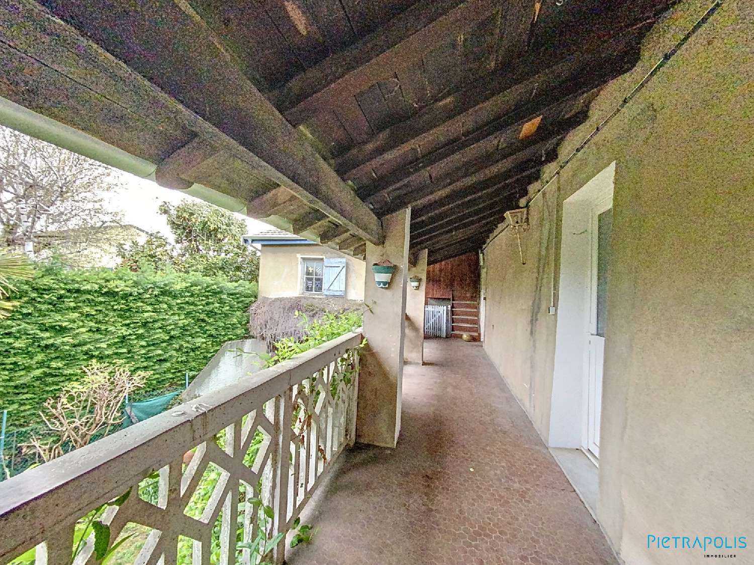  te koop appartement Genay Rhône 2