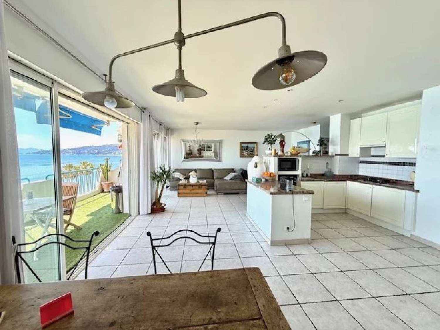  te koop appartement Juan-les-Pins Alpes-Maritimes 3