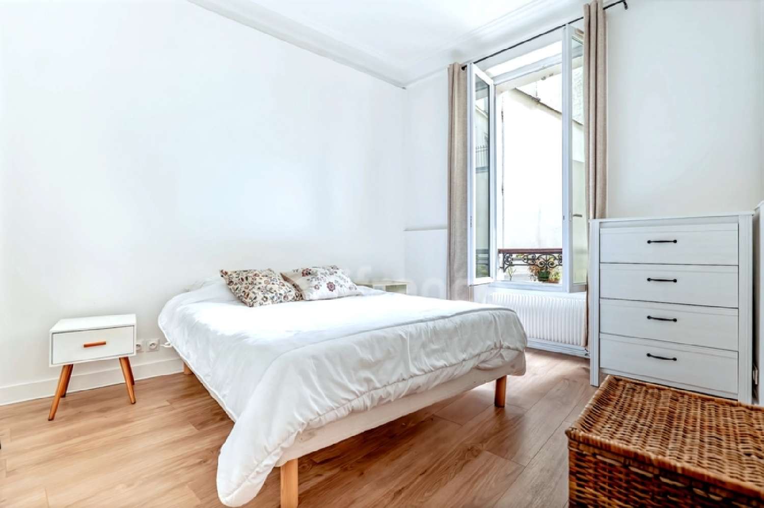  for sale apartment Paris 8e Arrondissement Paris (Seine) 3