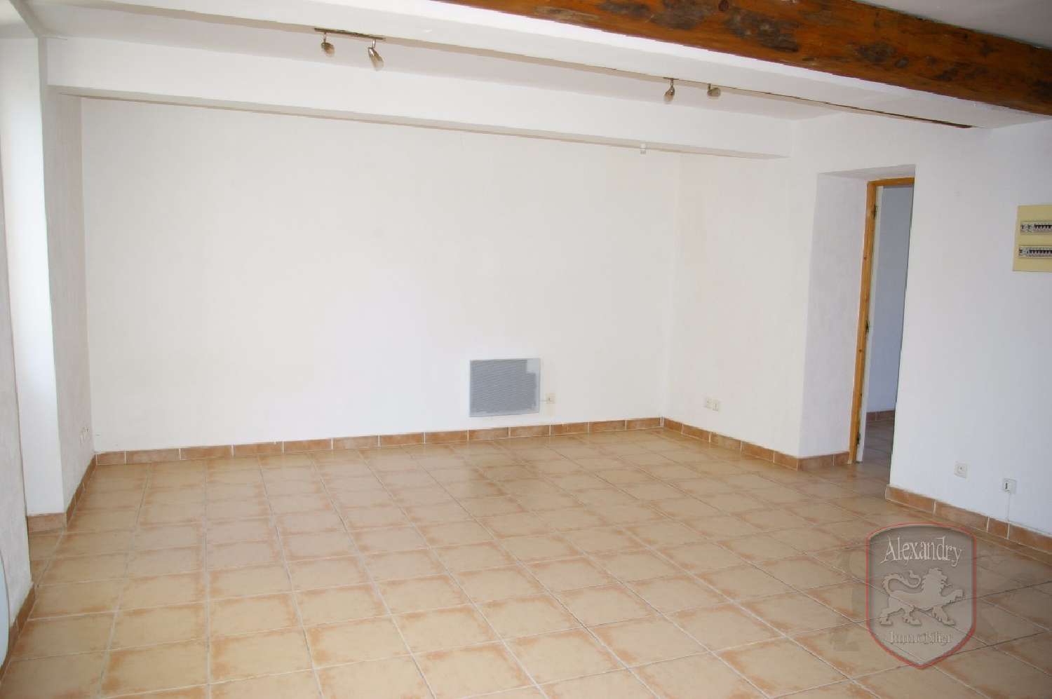  for sale apartment Roquemaure Gard 2