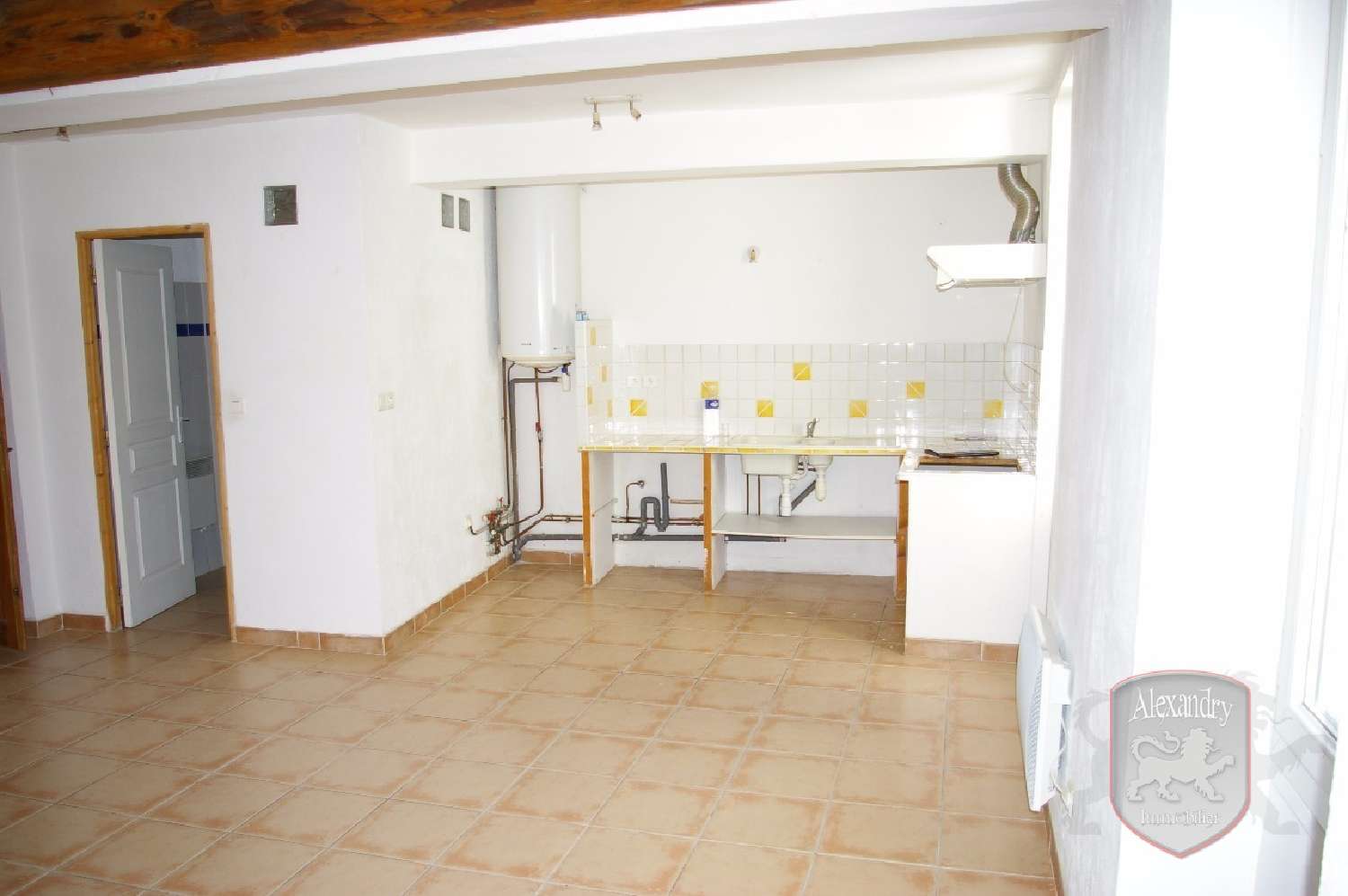  for sale apartment Roquemaure Gard 4