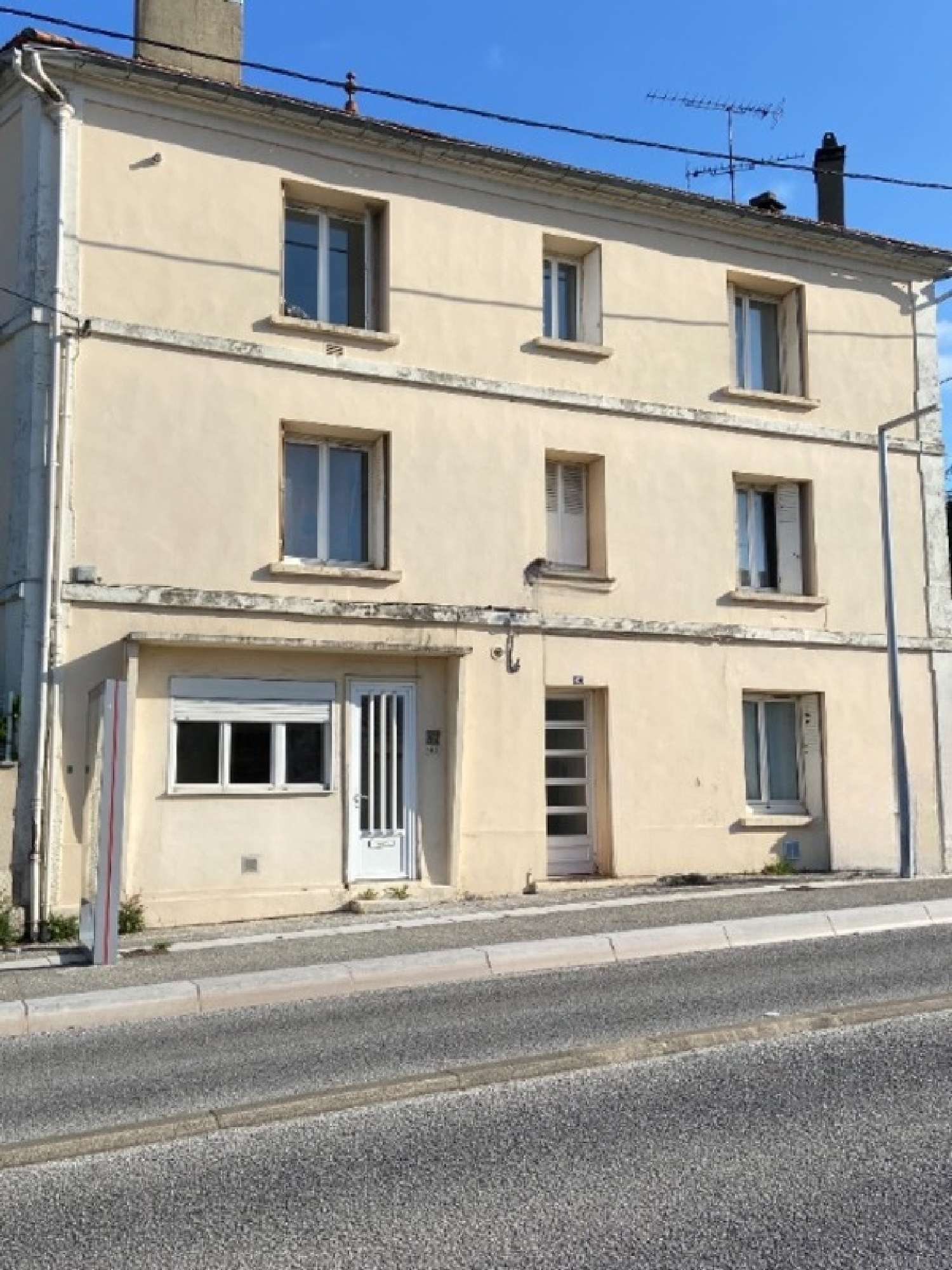  for sale apartment Ruelle-sur-Touvre Charente 5