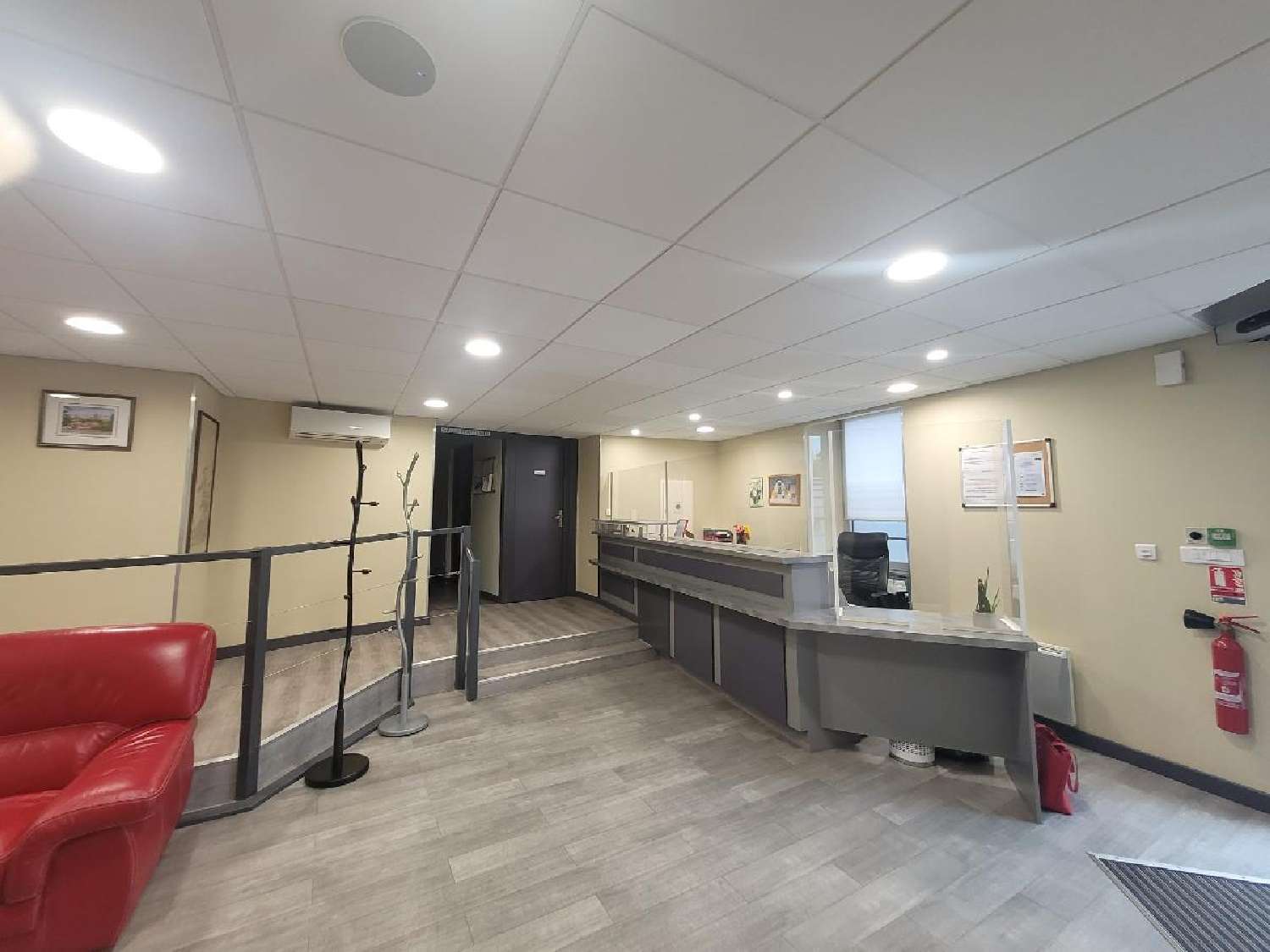  te koop appartement Saint-Jean-d'Angély Charente-Maritime 3