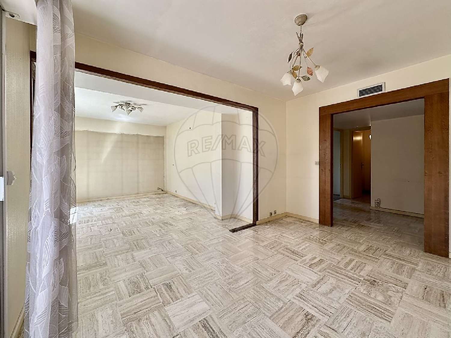  for sale apartment Saint-Laurent-du-Var Alpes-Maritimes 3