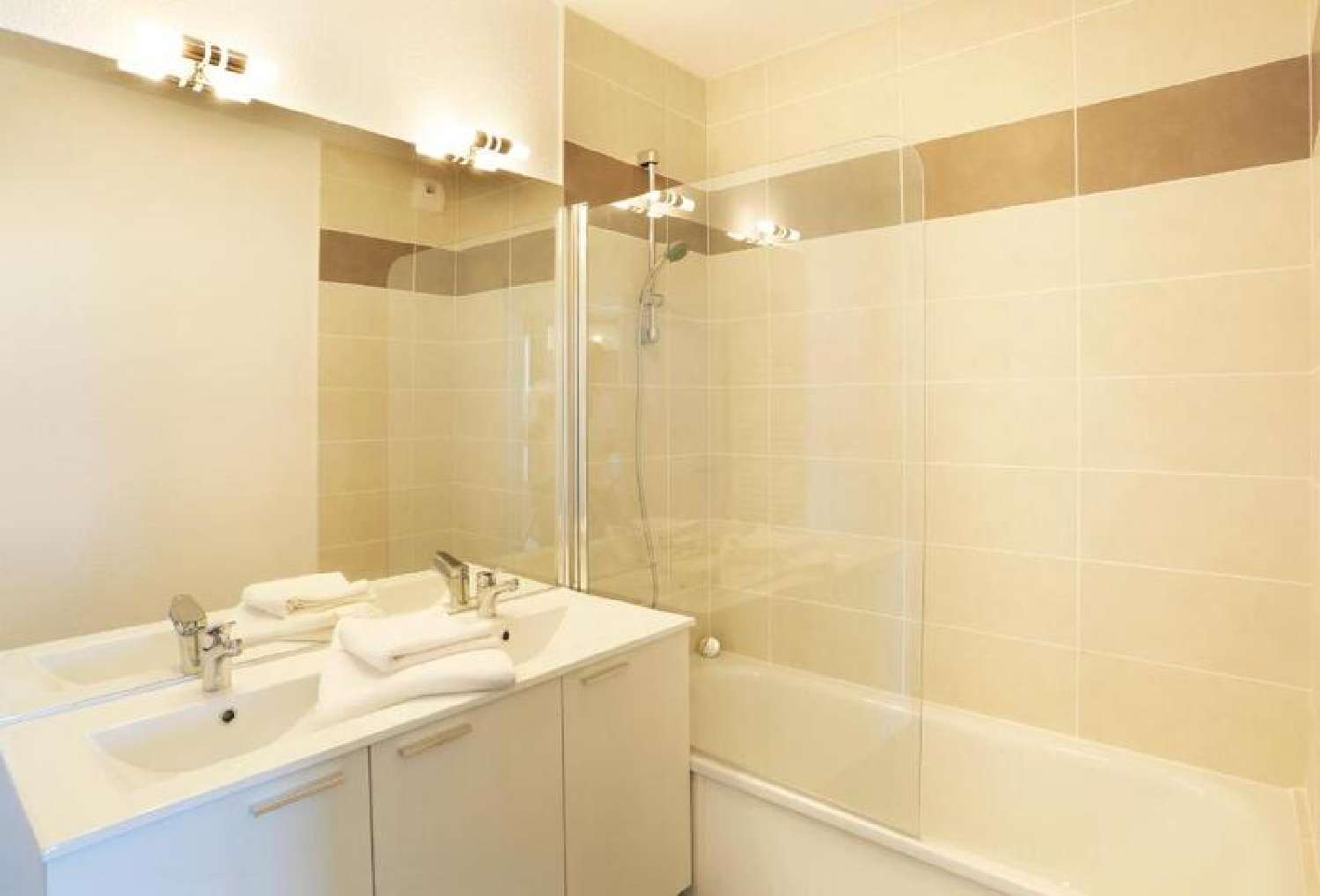  à vendre appartement Saint-Mandrier-sur-Mer Var 6
