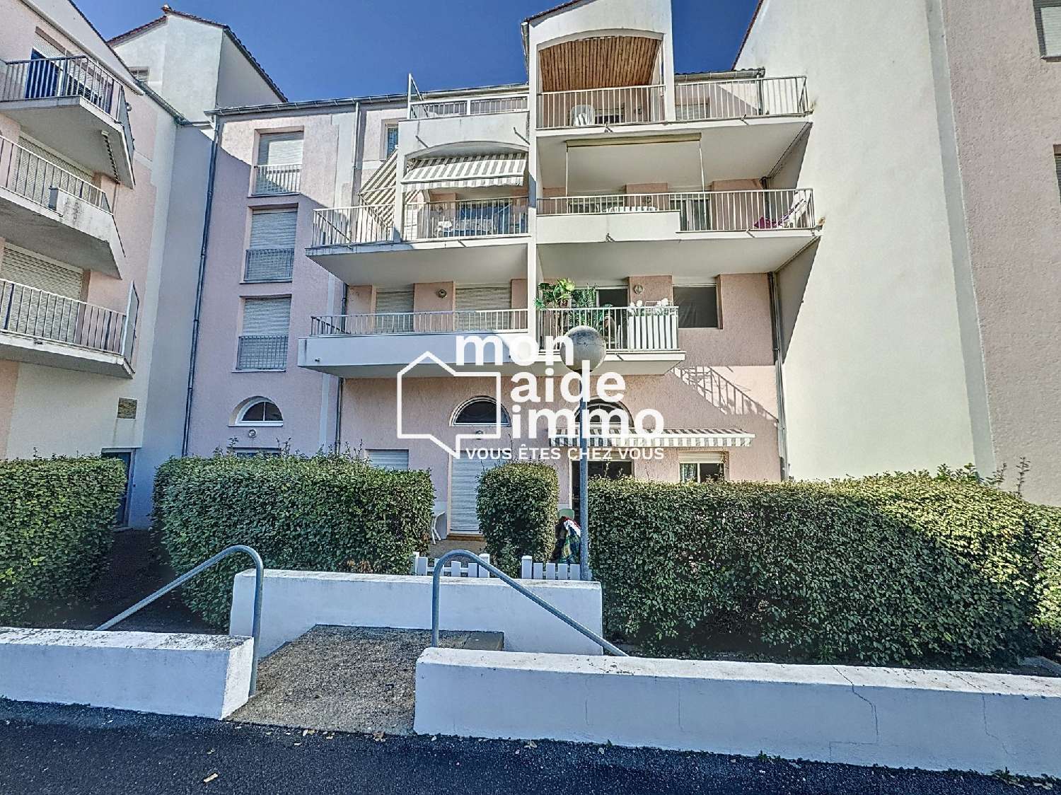  for sale apartment Saint-Palais-sur-Mer Charente-Maritime 4