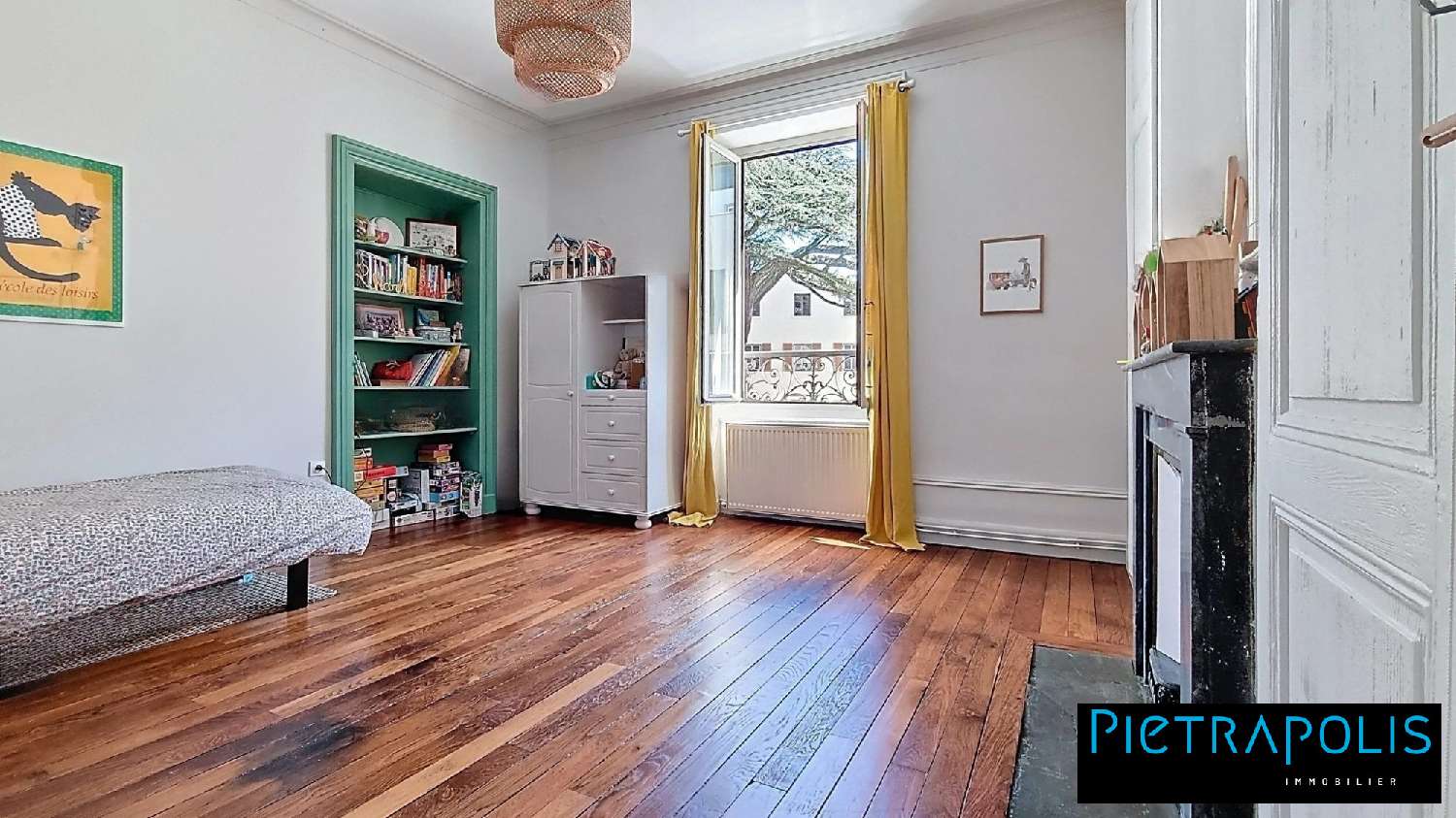  for sale apartment Tassin-la-Demi-Lune Rhône 8