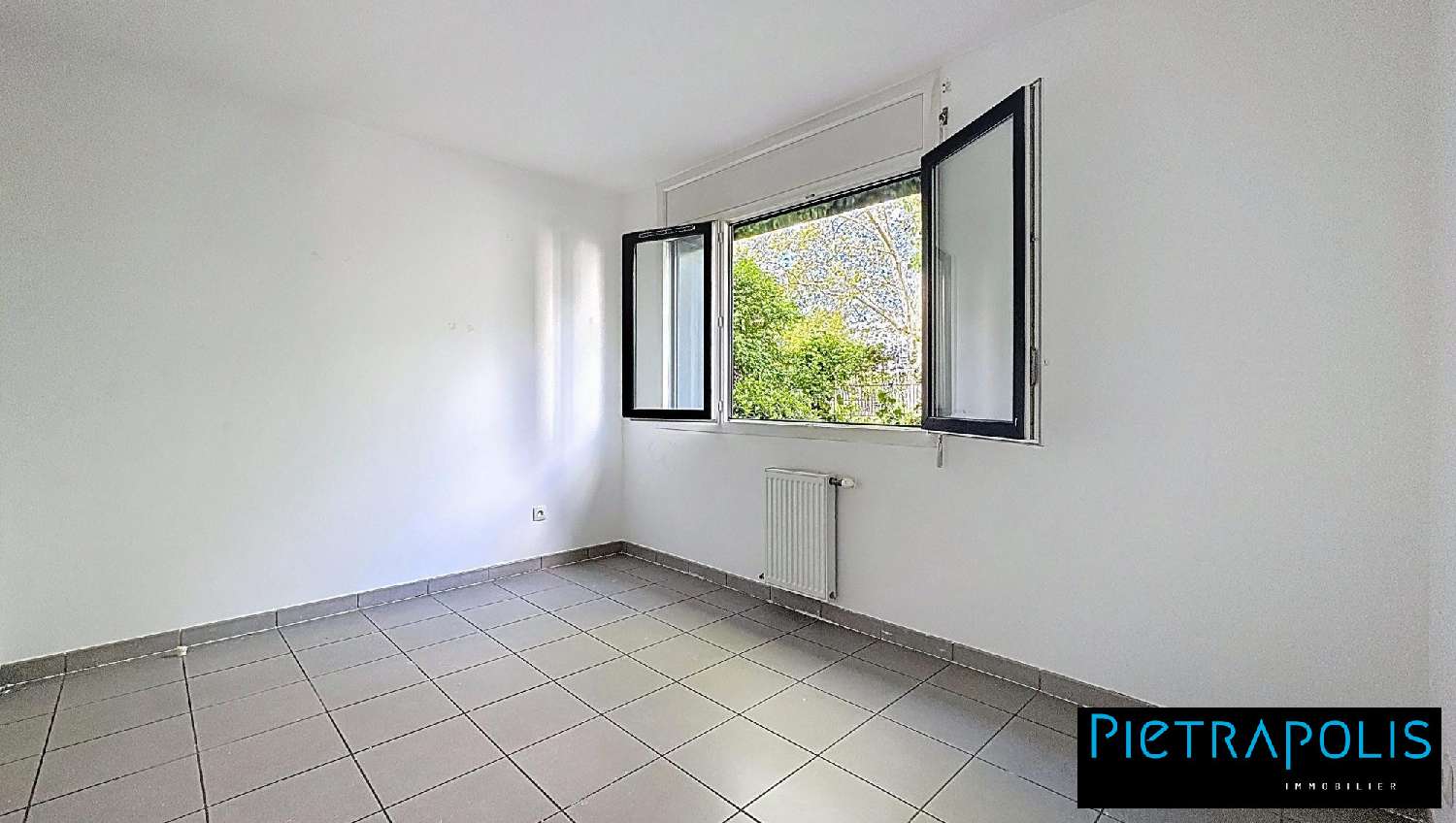  te koop appartement Vénissieux Rhône 3