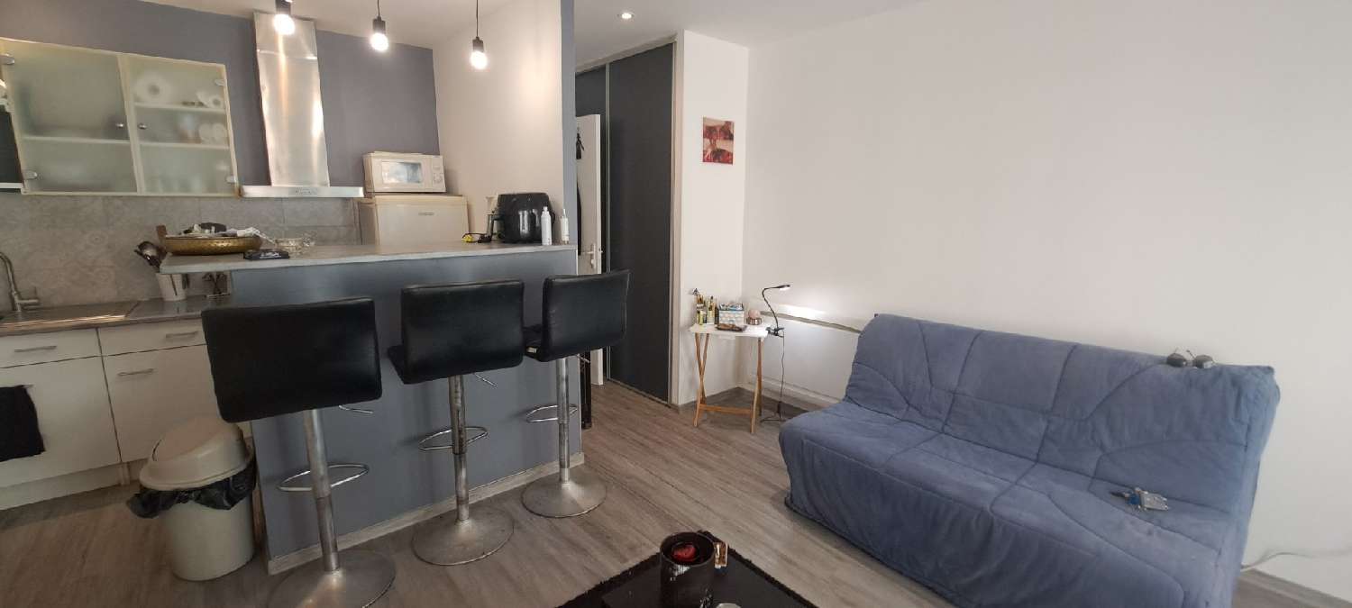  for sale apartment Vias Hérault 2