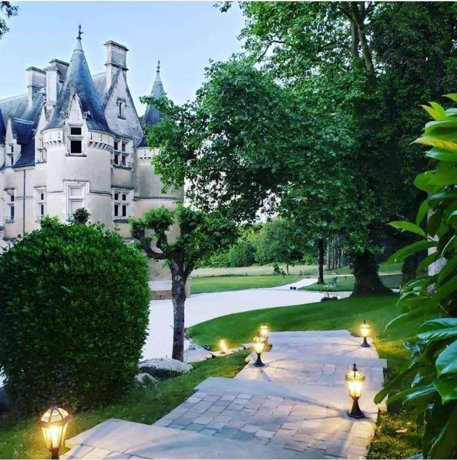  te koop kasteel Tours Indre-et-Loire 5