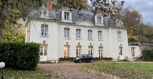 Tours Indre-et-Loire castle foto 7060051