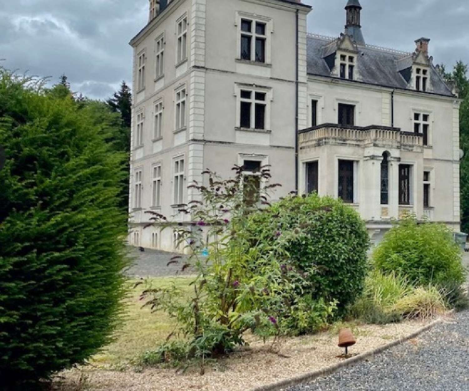  te koop kasteel Tours Indre-et-Loire 8