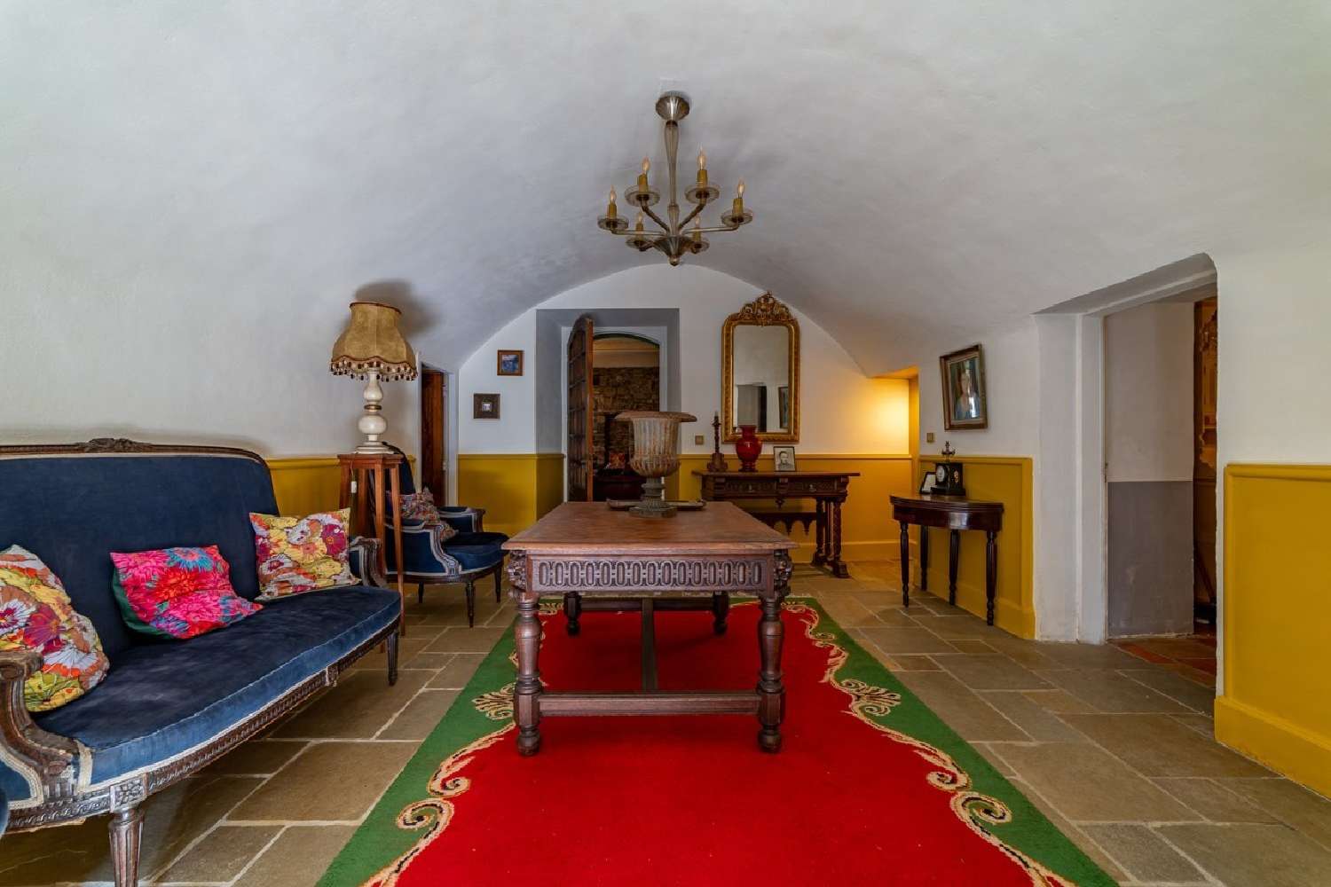  kaufen Schloss Uzès Gard 4