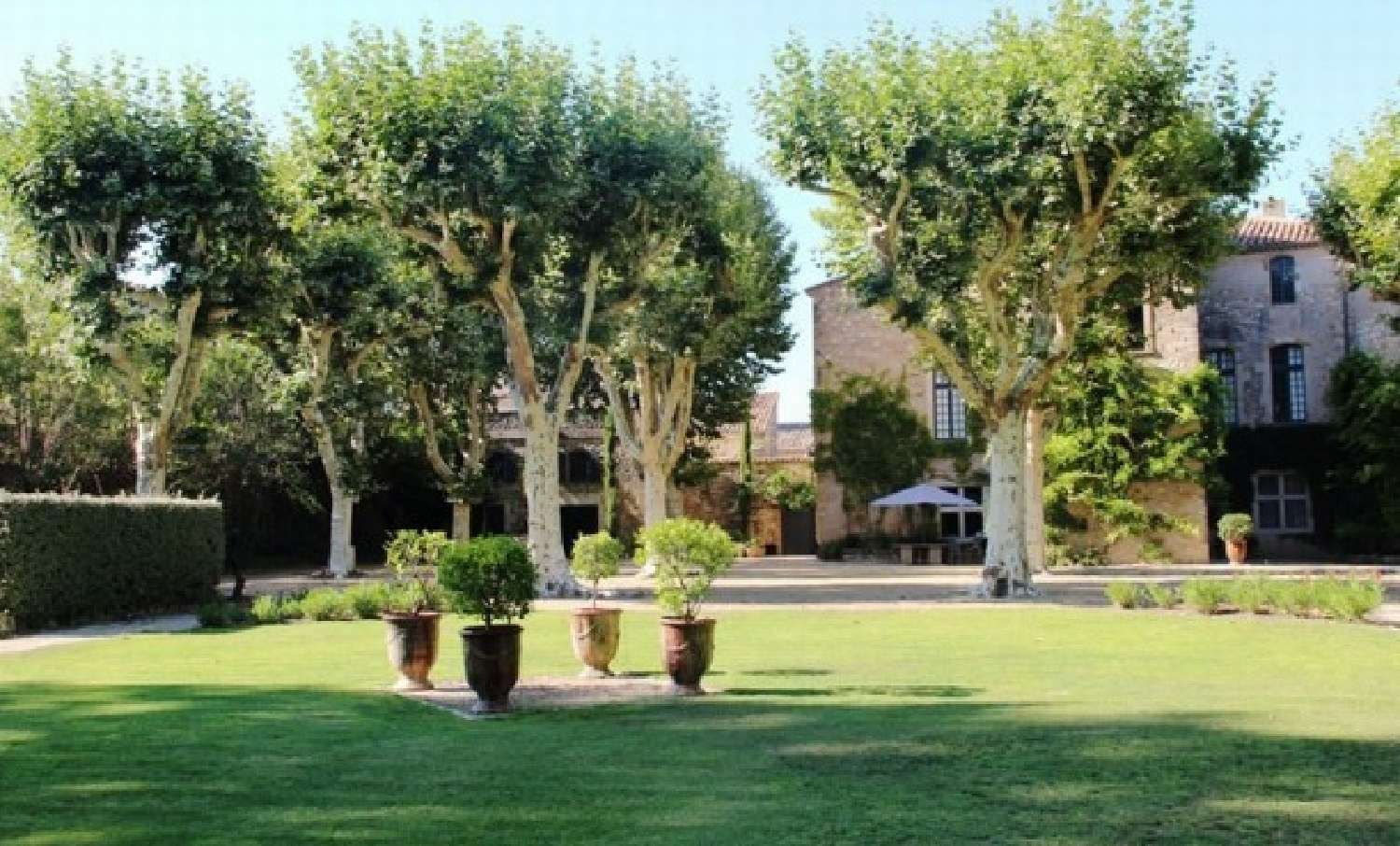  kaufen Schloss Uzès Gard 3
