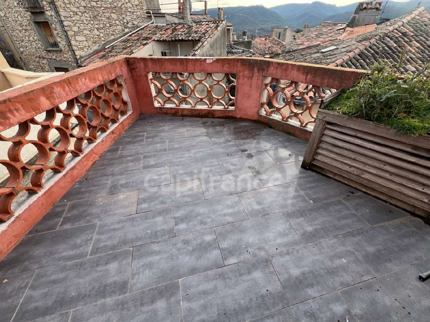  à vendre maison de ville Gréoux-les-Bains Alpes-de-Haute-Provence 3