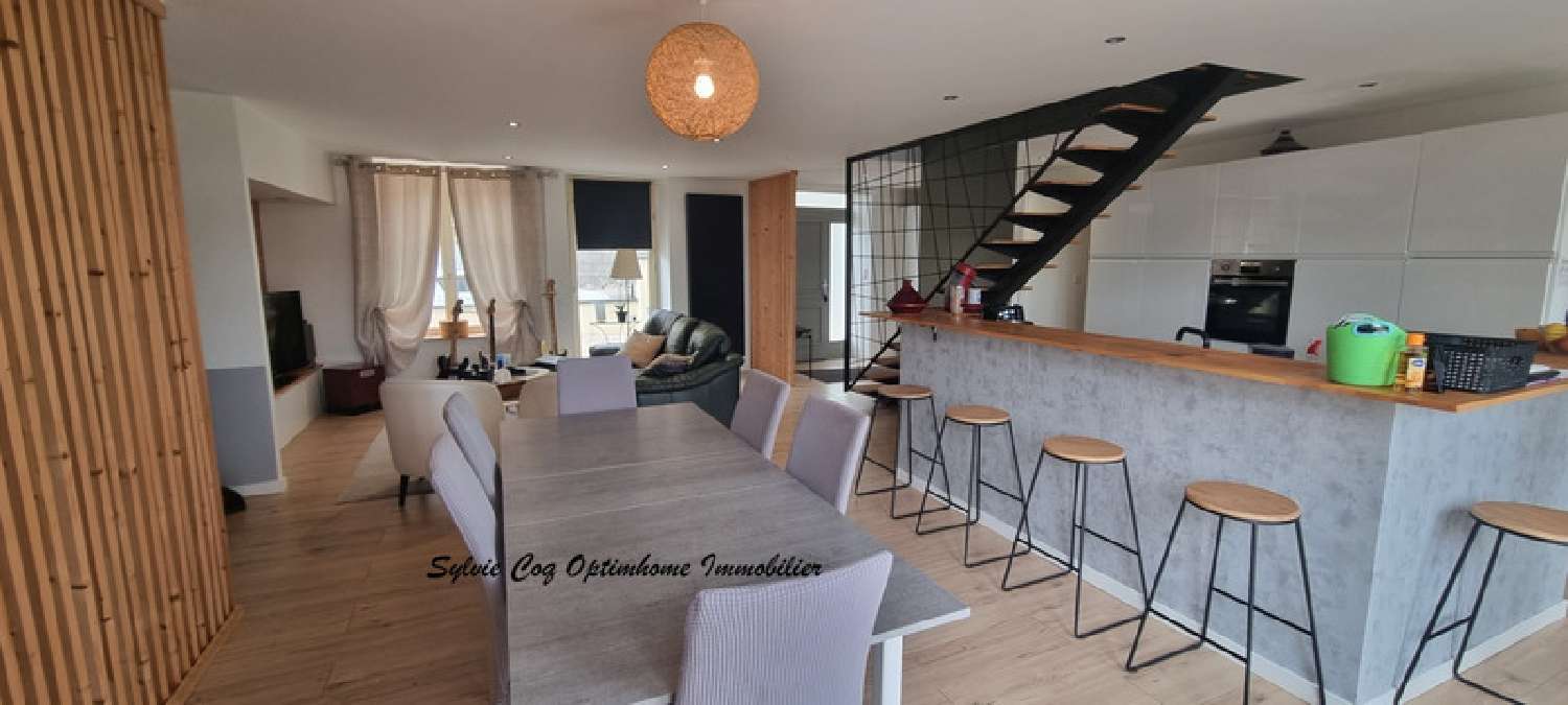  te koop stadshuis Neufchâteau Vogezen 1