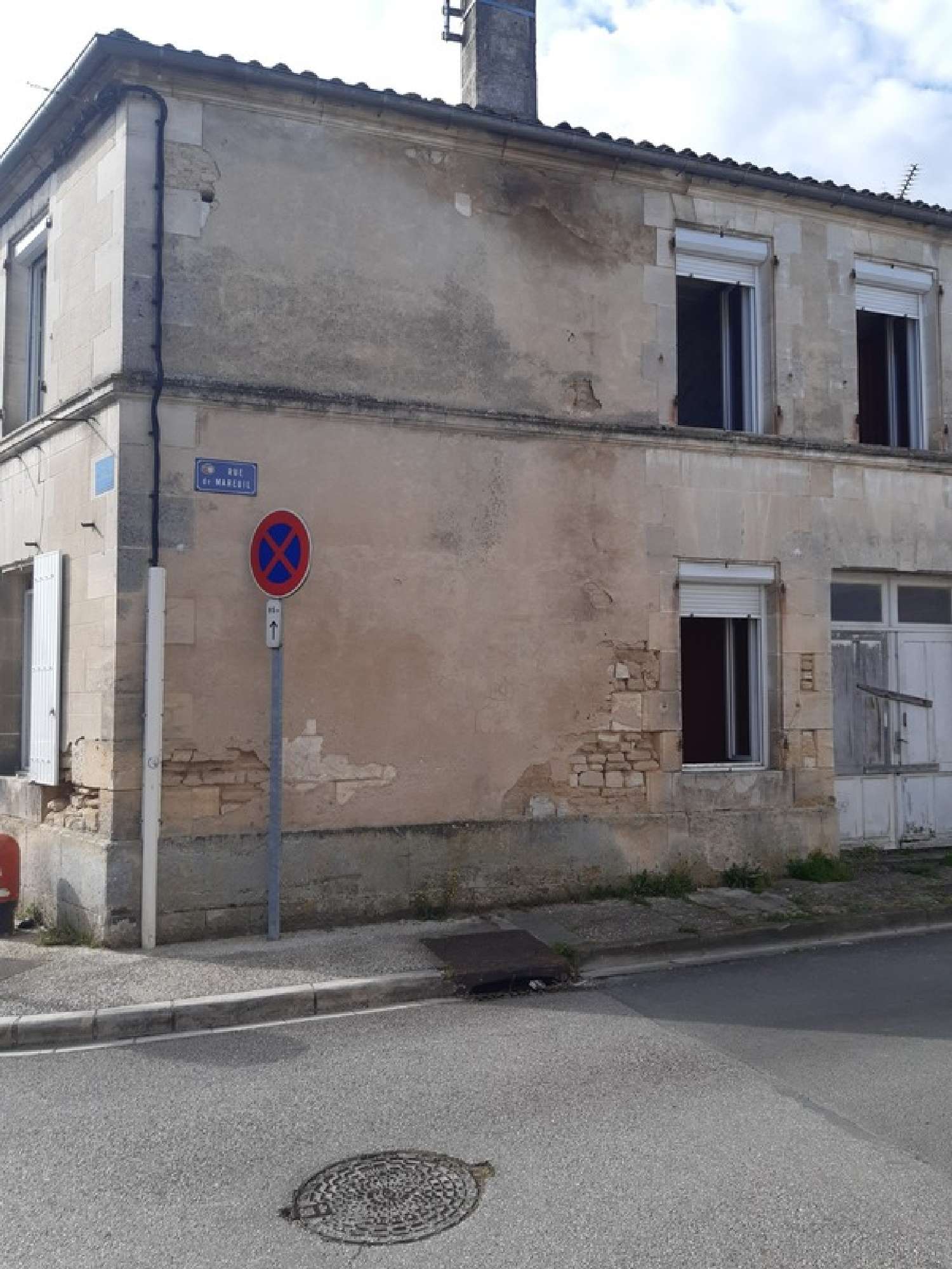  te koop stadshuis Rouillac Charente 3