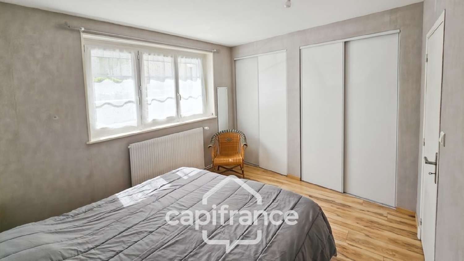  à vendre maison de ville Saint-Rémy Saône-et-Loire 4