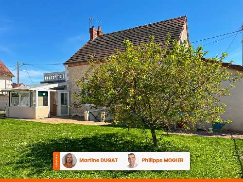 Varennes-sur-Allier Allier stadshuis foto 7066095