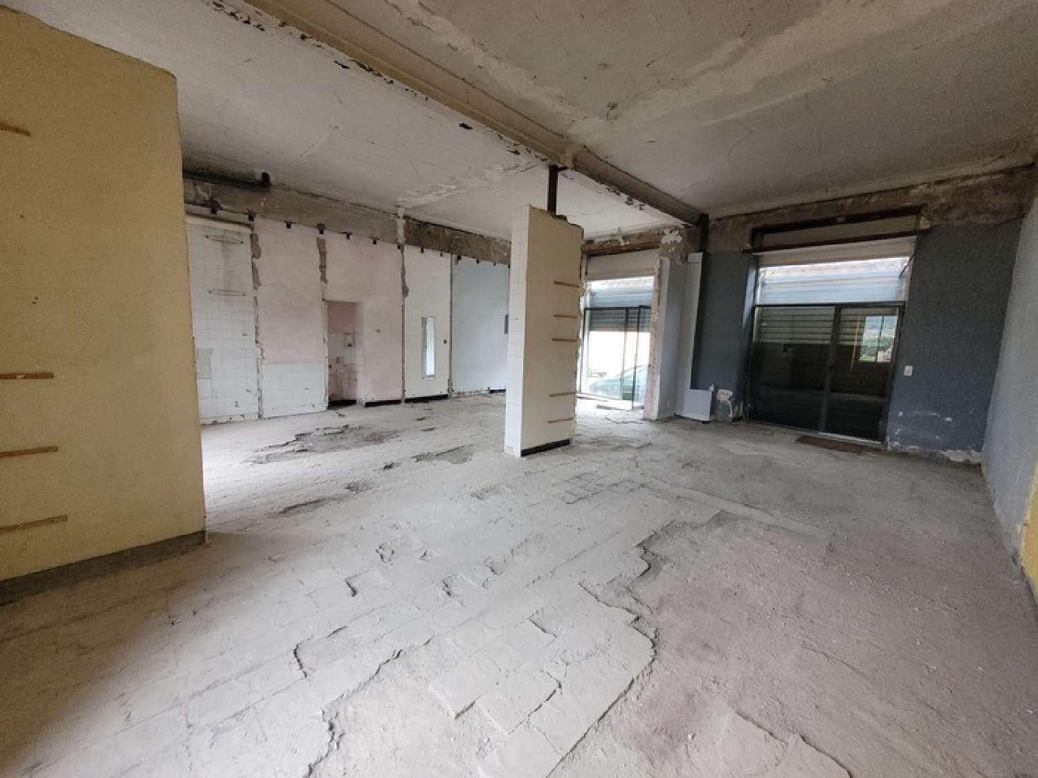 en venta local comercial La Grand'Combe Gard 7