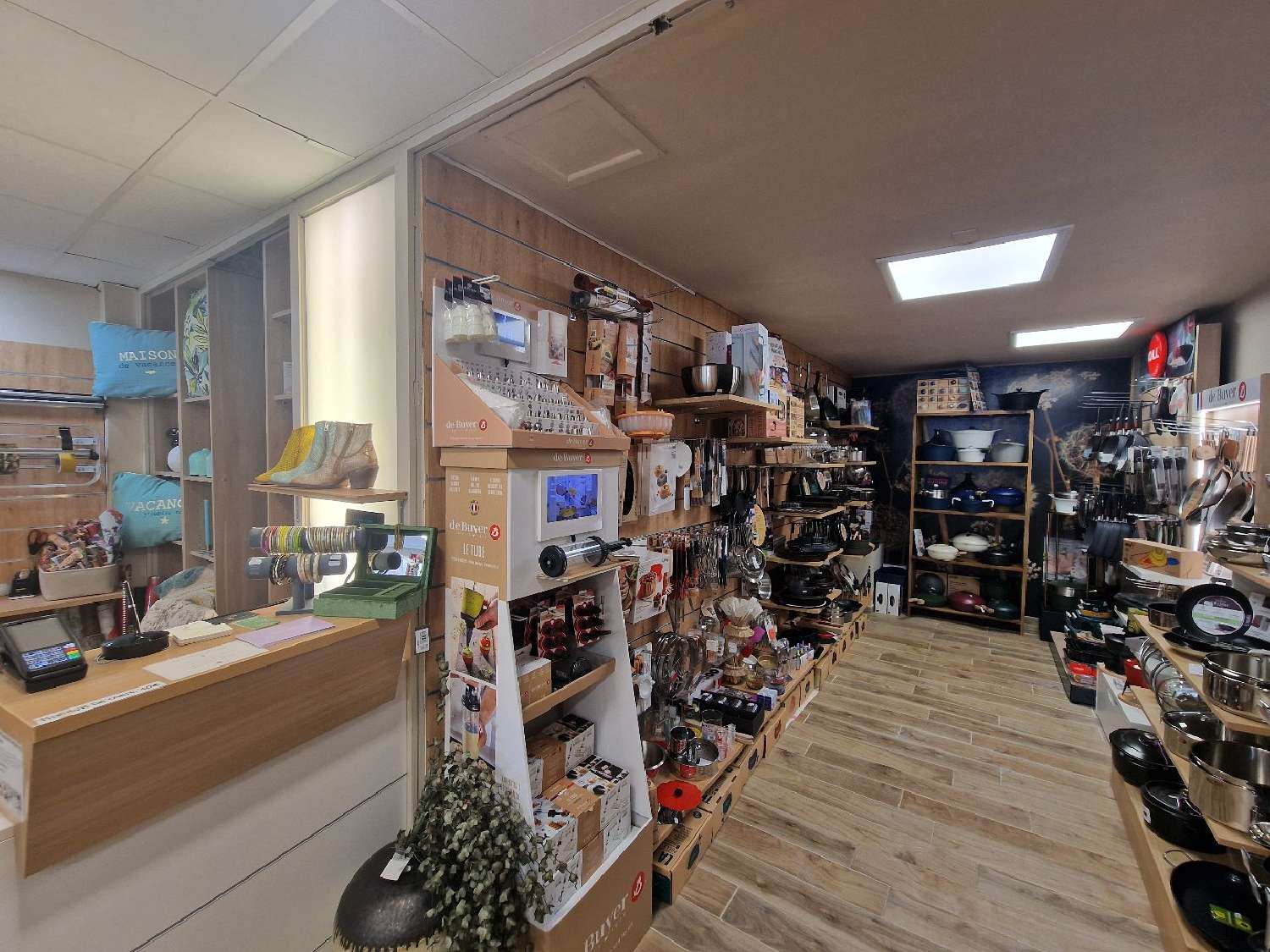 en venta local comercial Le Cap d'Agde Hérault 3