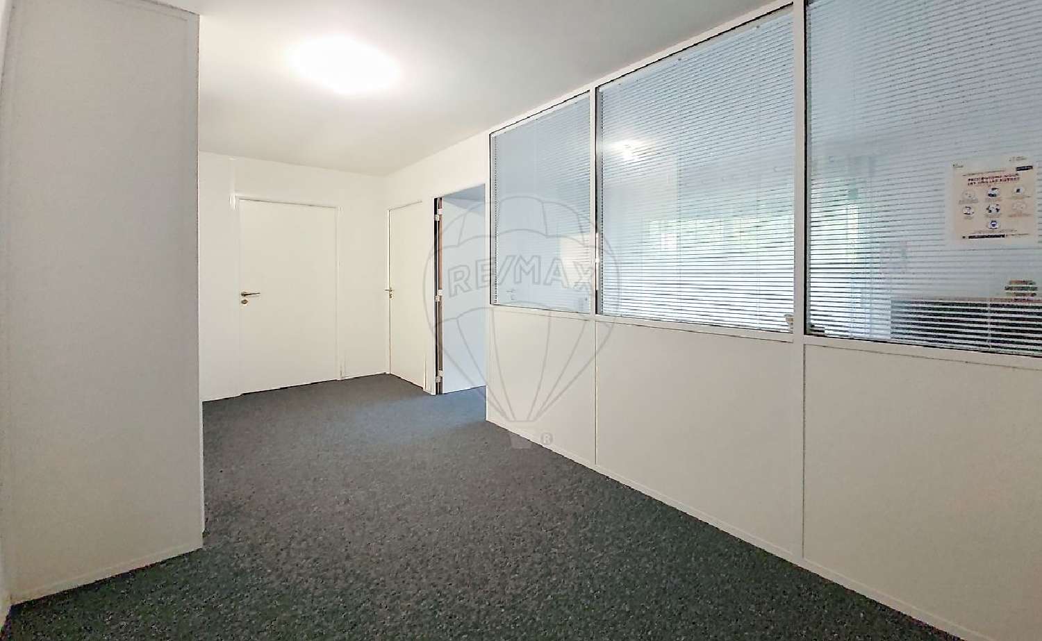  en venta local comercial Nantes 44300 Loire-Atlantique 4