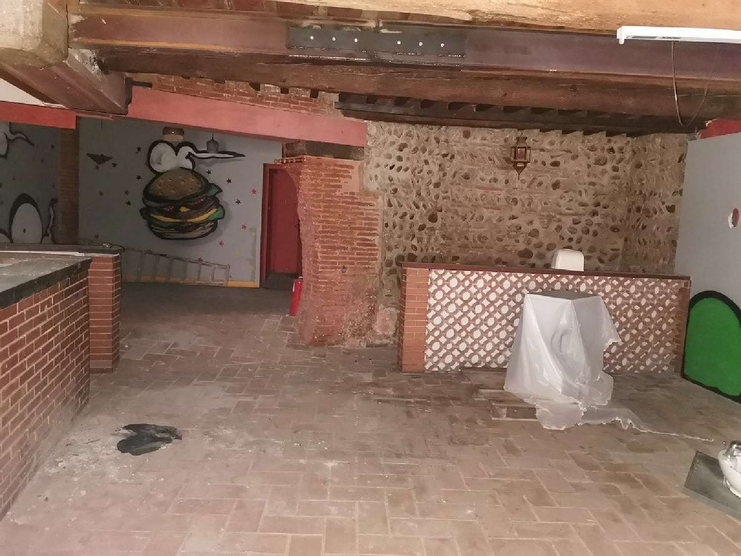  for sale commercial Perpignan Pyrénées-Orientales 2
