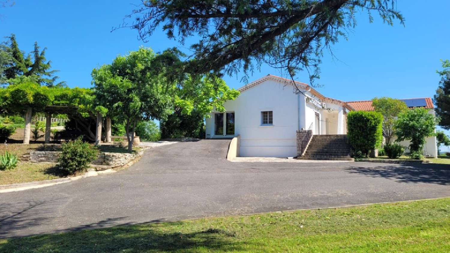  en venta casa independiente Nézignan-l'Évêque Hérault 1
