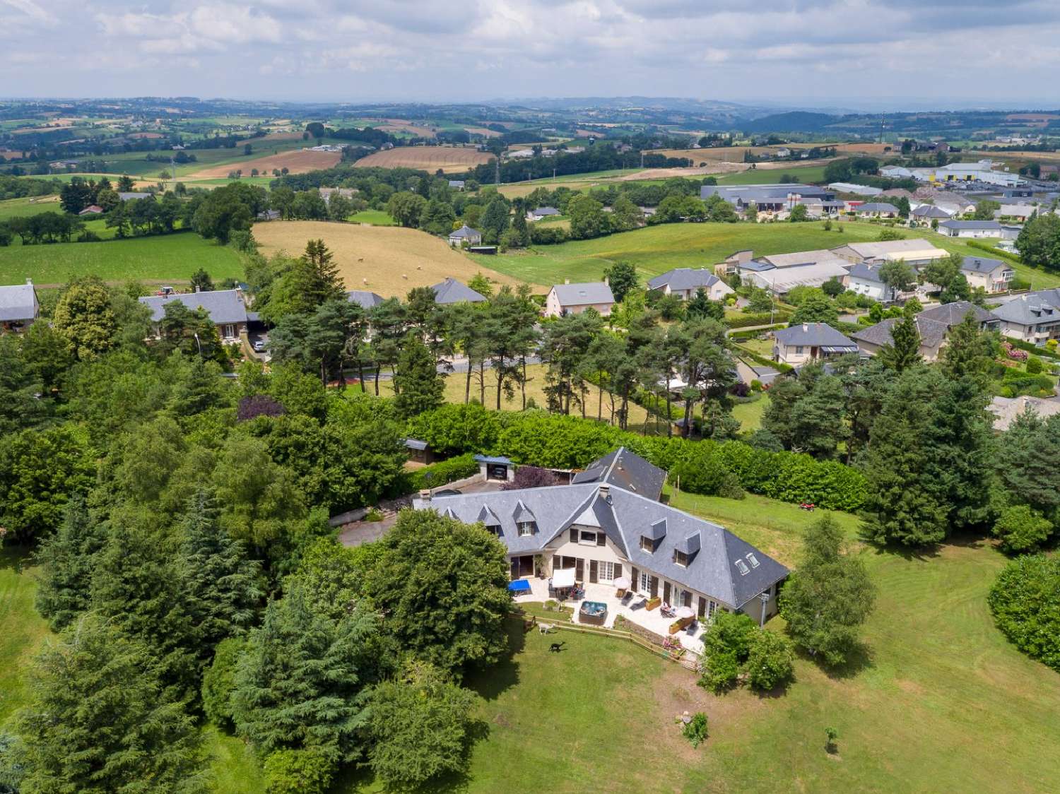 for sale estate Baraqueville Aveyron 2