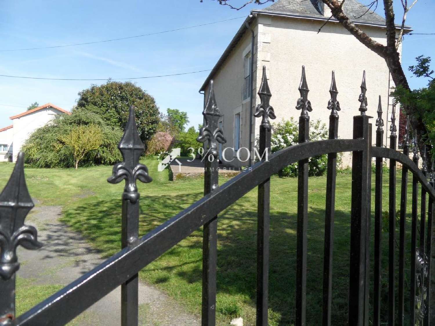  en venta finca rústica Fleix Vienne 1