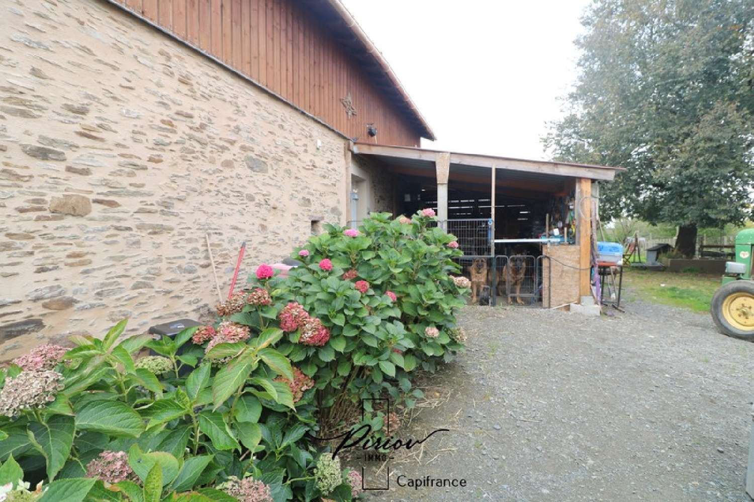  te koop boerderij Ambillou-Château Maine-et-Loire 4