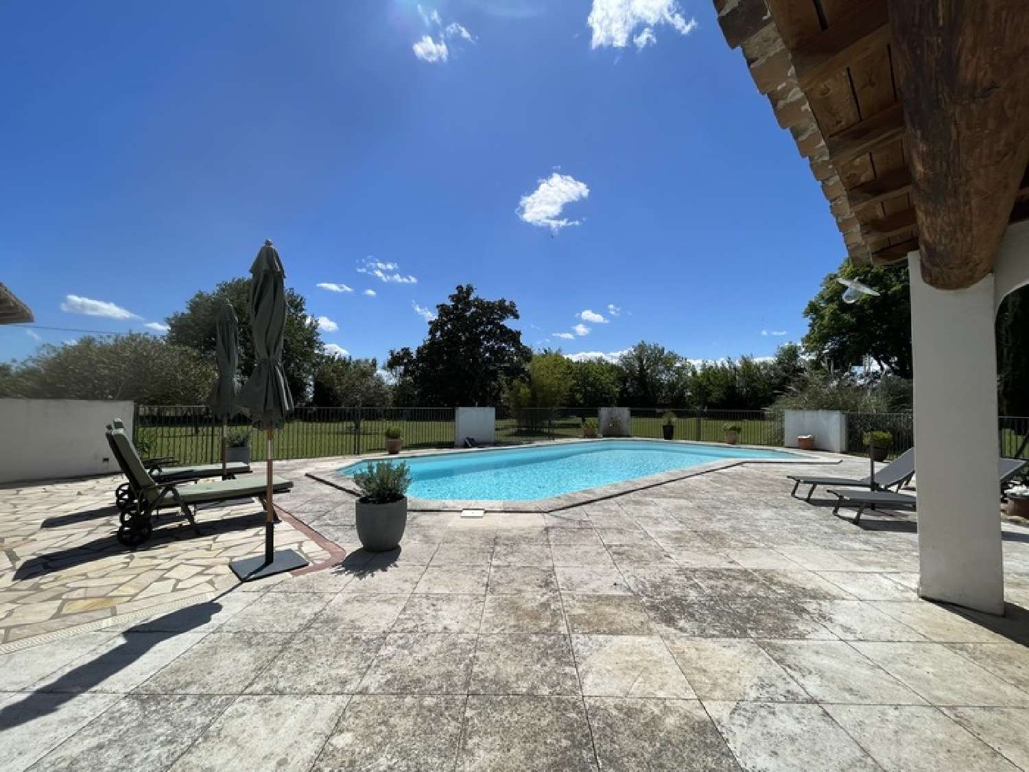  te koop boerderij Arles Bouches-du-Rhône 2