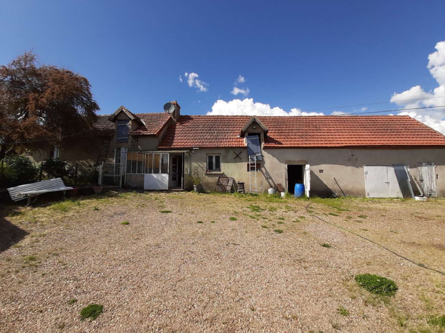  en venta casa rústica Gueugnon Saône-et-Loire 1