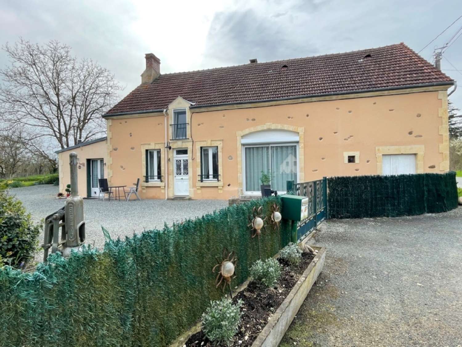  te koop boerderij La Celle-Dunoise Creuse 1