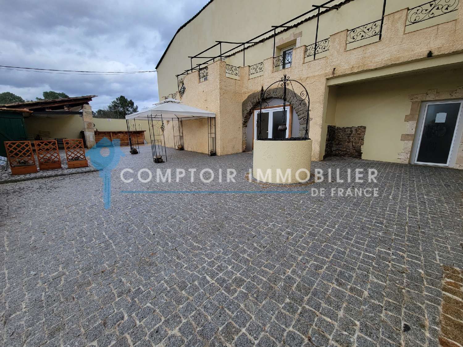  te koop boerderij Laurac-en-Vivarais Ardèche 1