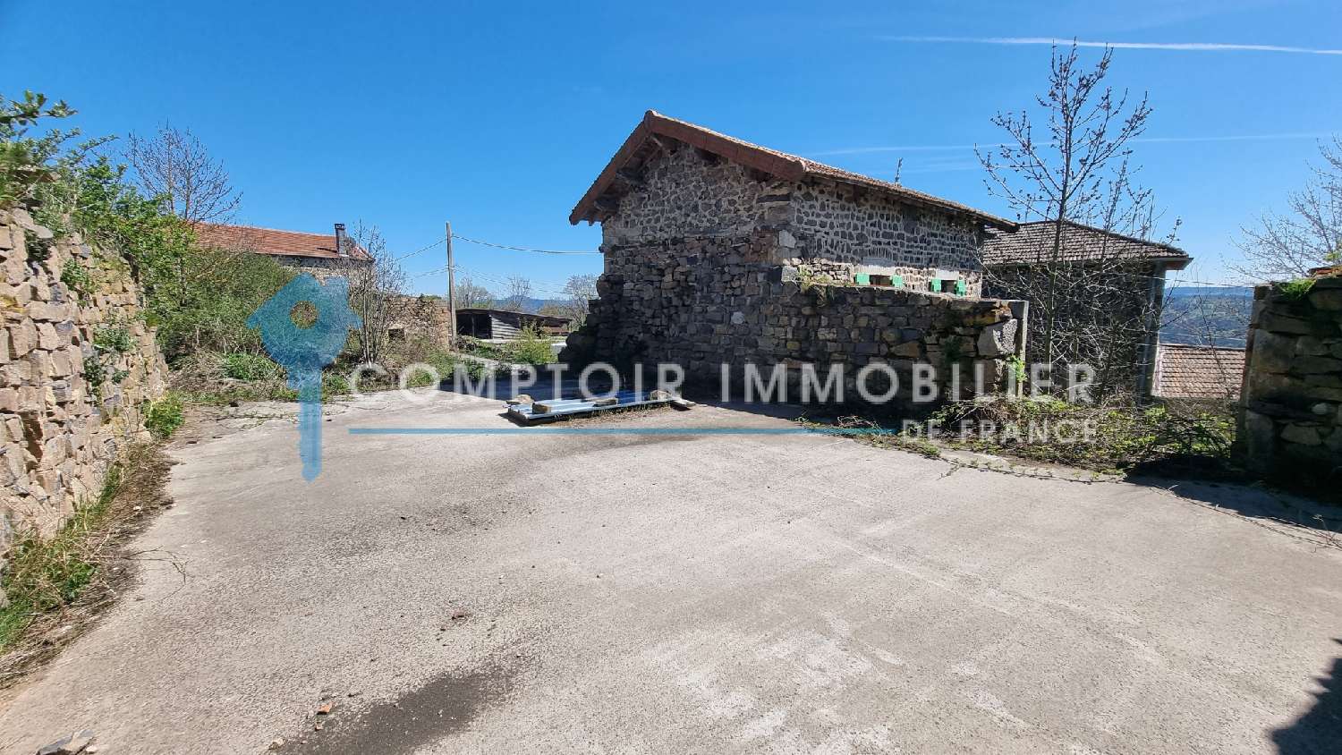  te koop boerderij Le Lac-d'Issarlès Ardèche 3