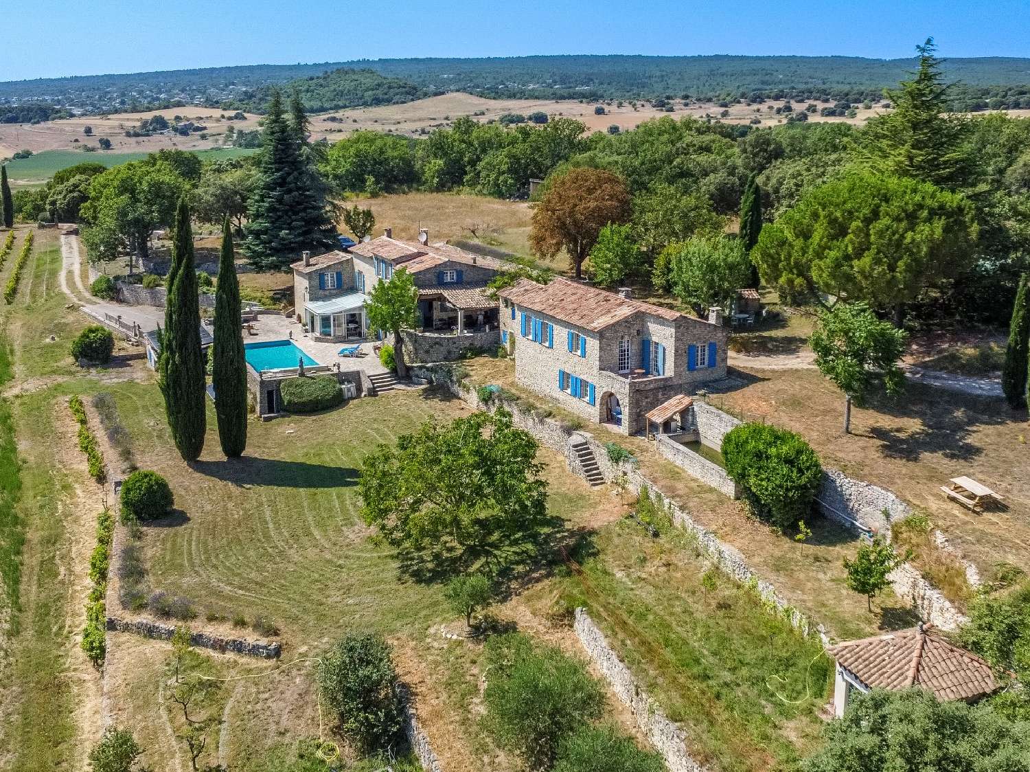  te koop boerderij Reillanne Alpes-de-Haute-Provence 2