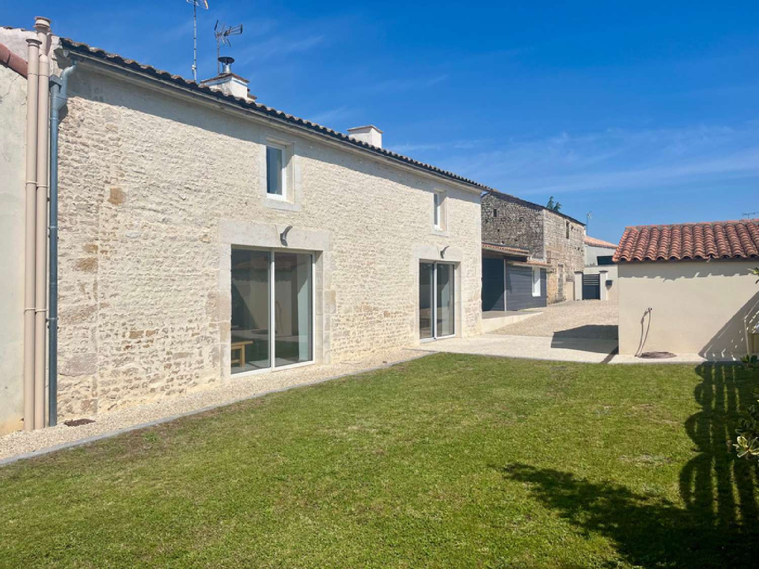  en venta casa rústica Sainte-Gemme-la-Plaine Vendée 2