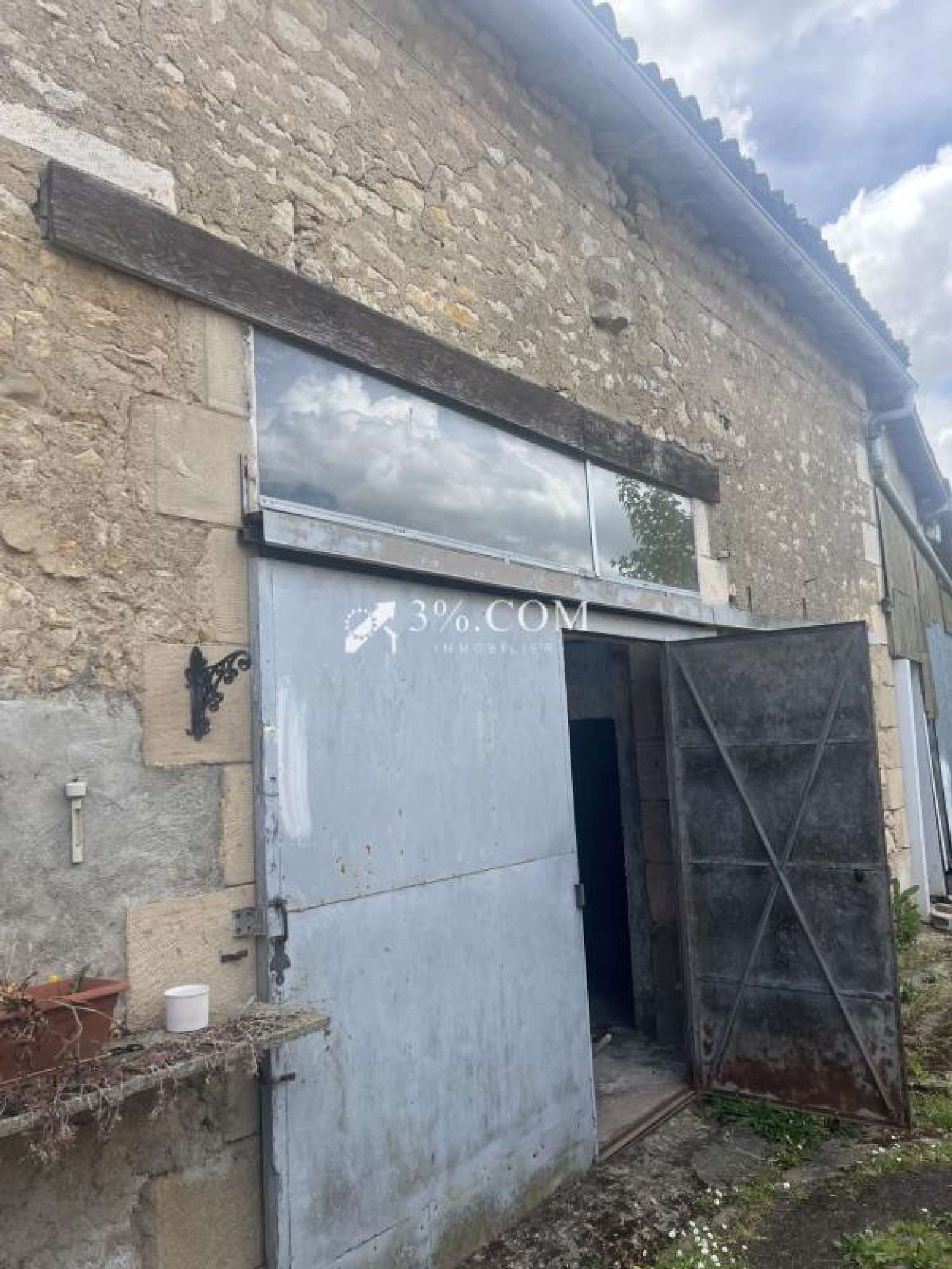  en venta casa rústica Sainte-Radegonde Vienne 2