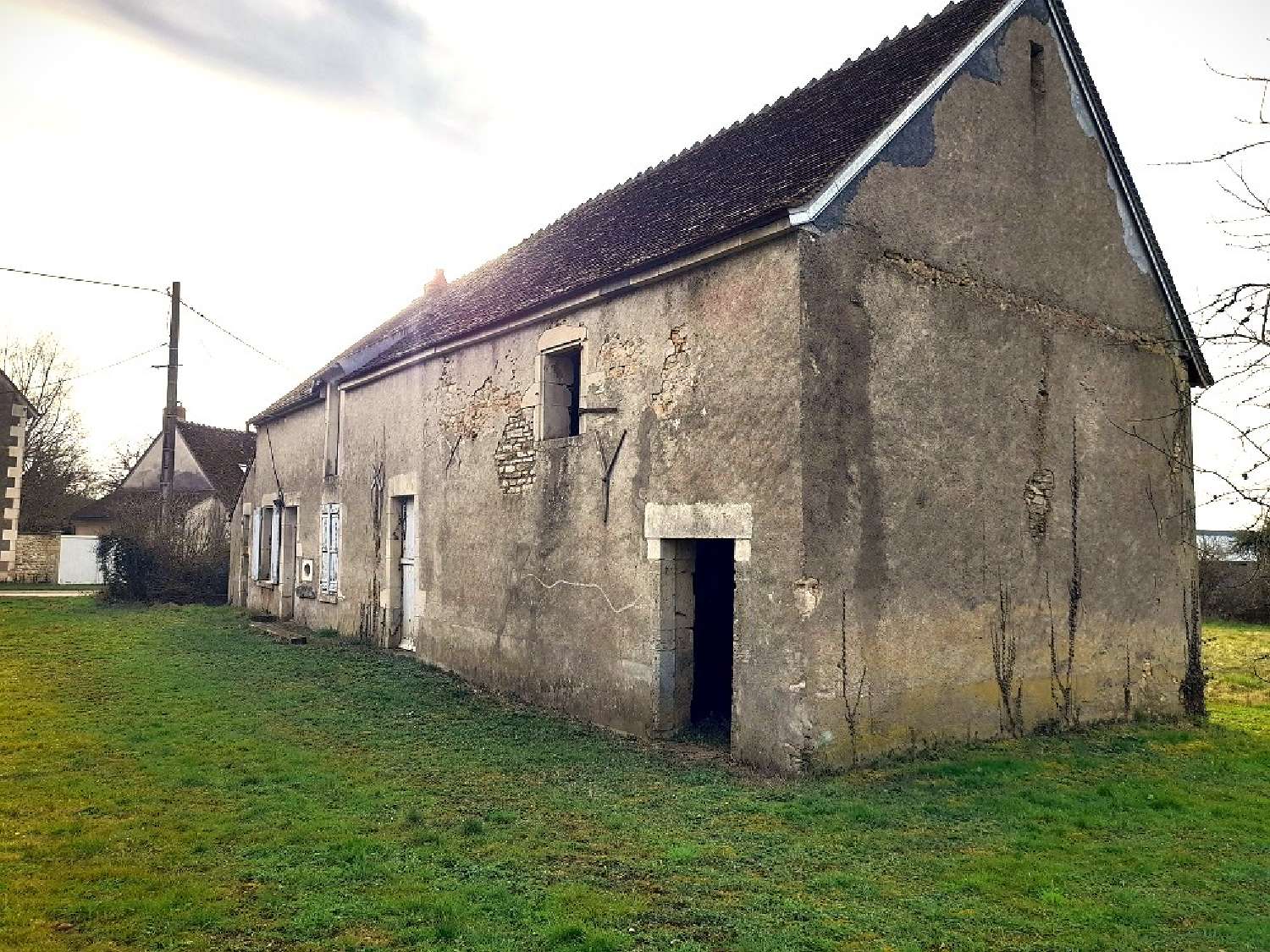  for sale farm Vielmanay Nièvre 2