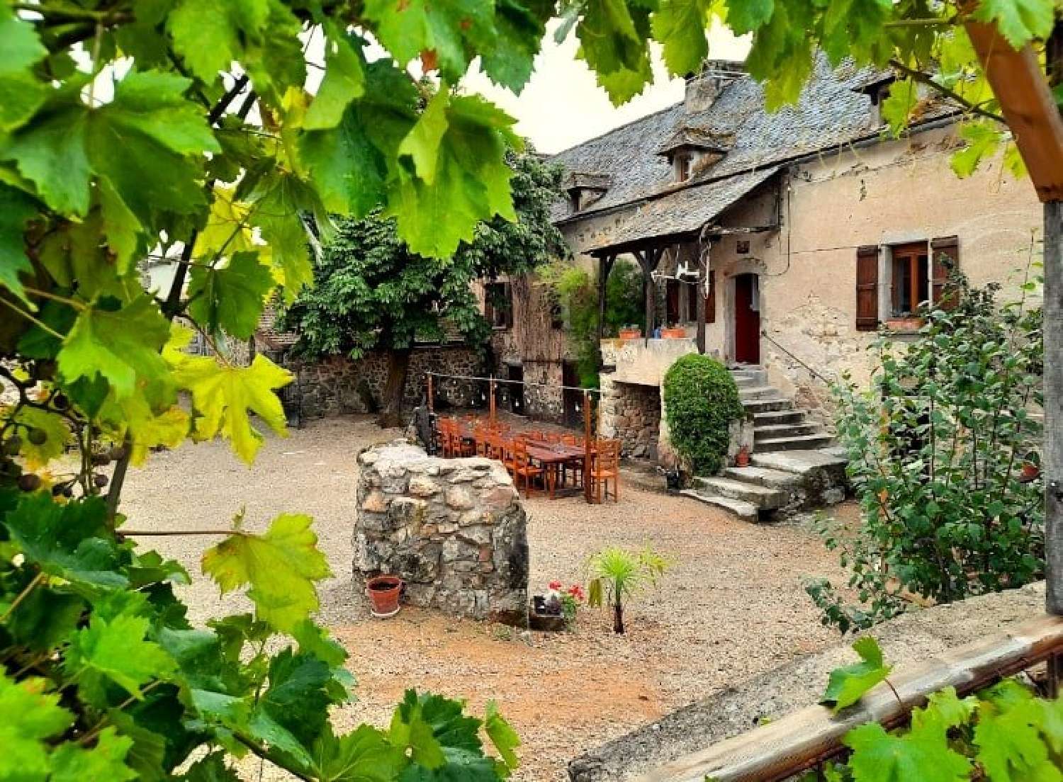  for sale farm Villefranche-de-Rouergue Aveyron 1