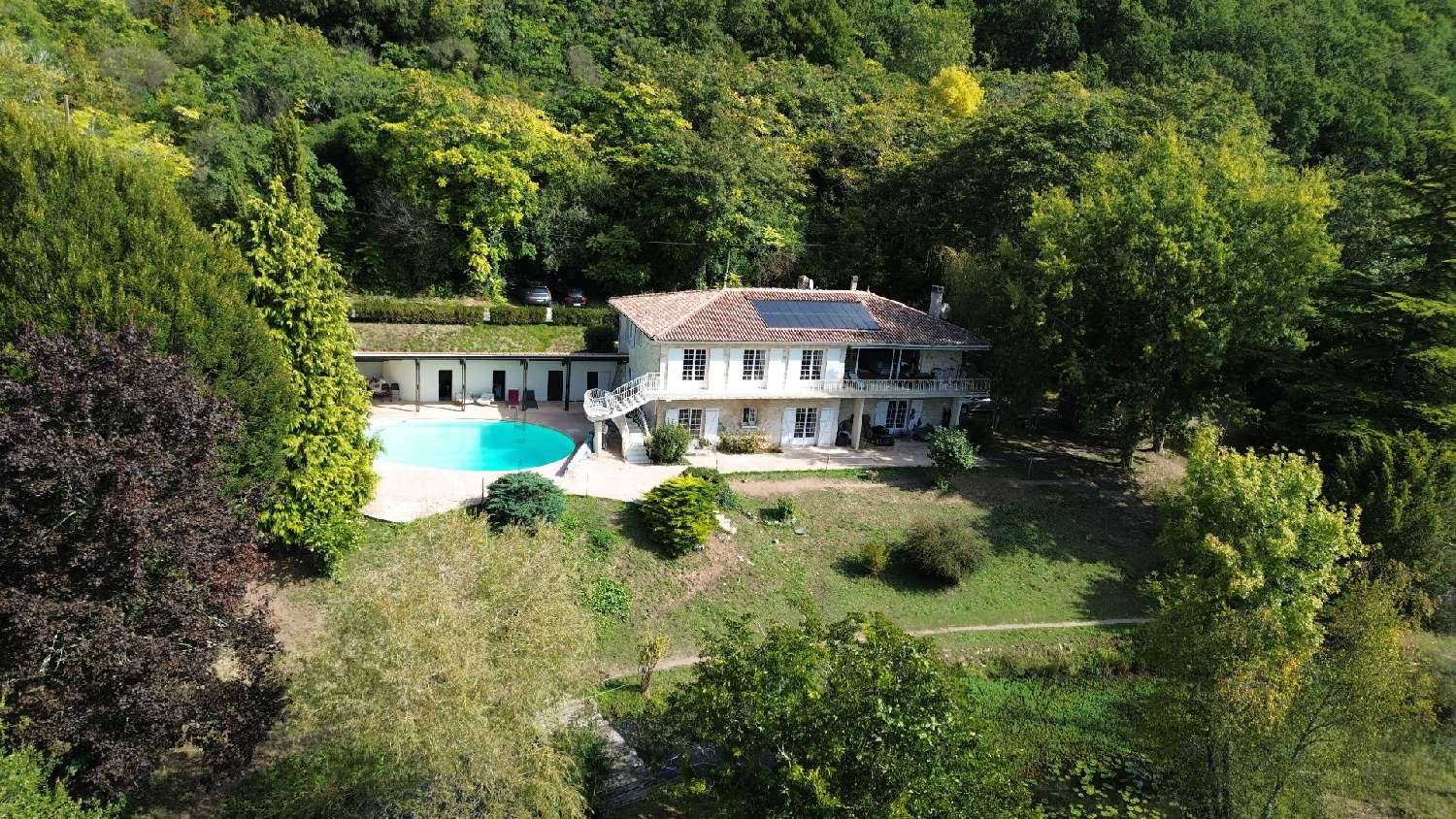  for sale house Angoulême Charente 2